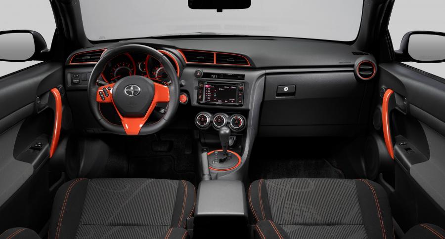 Торпедо Scion tC Release Series 9.0 2014 года  (фото 26 из 27)